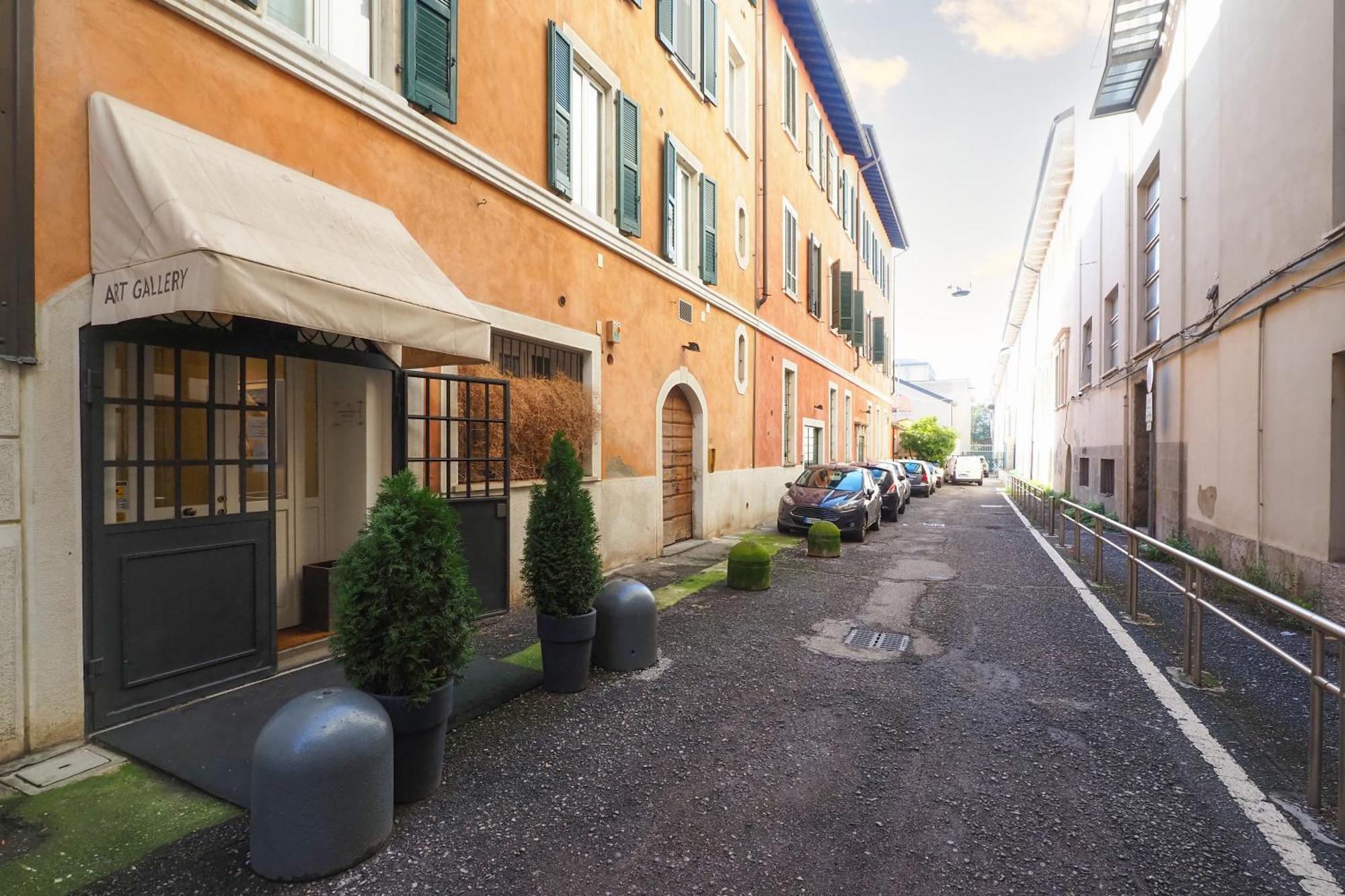 Enchanting Loft Between History And Tranquility Milano Eksteriør bilde